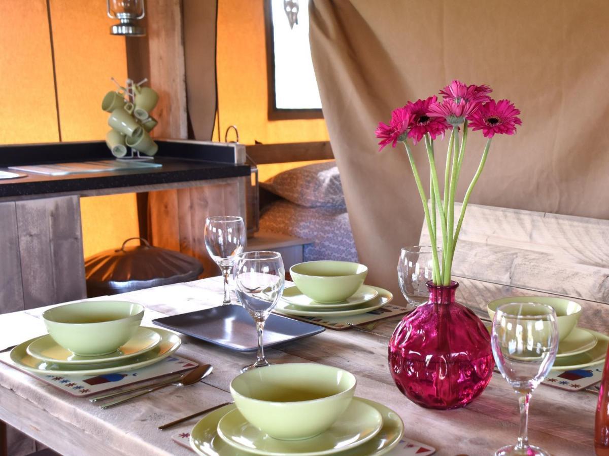 Carr'S Hill Luxury Safari Tents Denny Exterior foto
